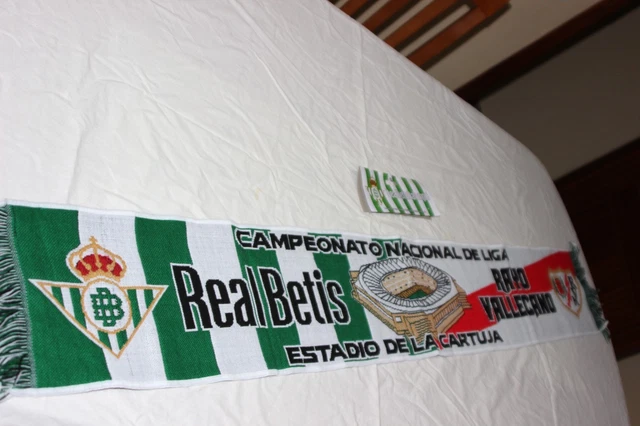 Real Betis Balompié - 🎁👨🧣 ¿Planeando tu regalo para el Día del Padre