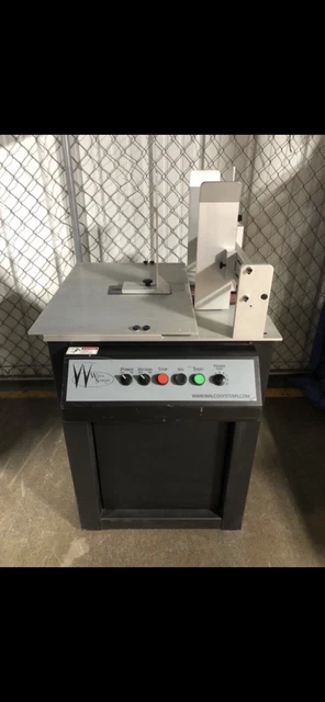 Walco VF 200 Stand Alone Feeder