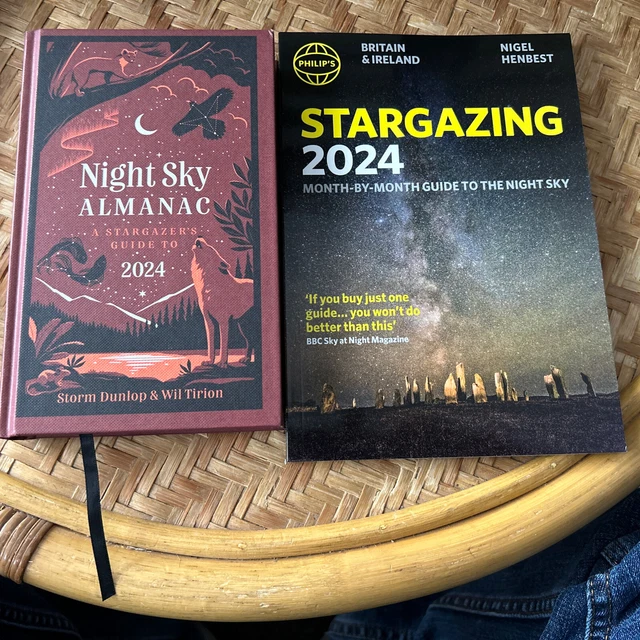 PHILIPS STARGAZING 2024 & Night Sky Almanac 2024Month By Month Guides
