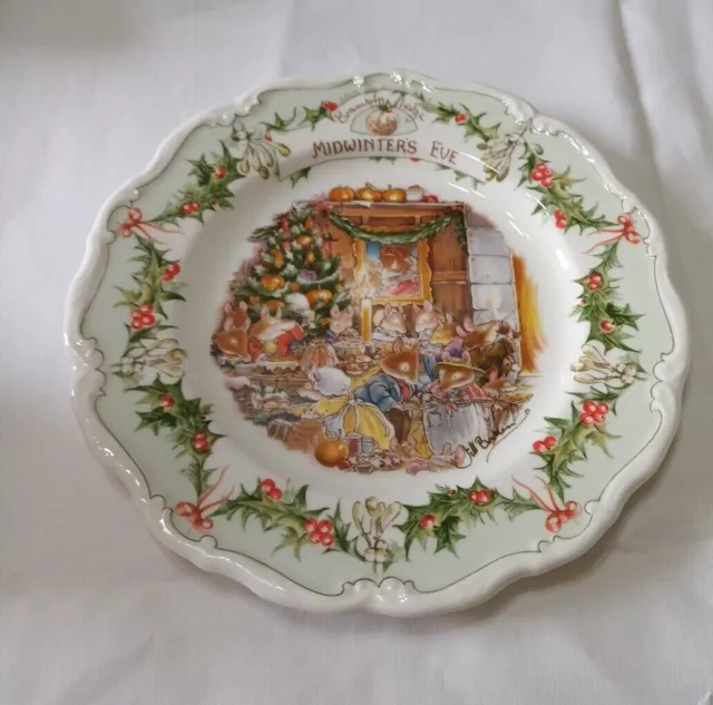 Brambly Hedge 'Midwinters Eve' Plate - Royal Doulton 8 inch plate