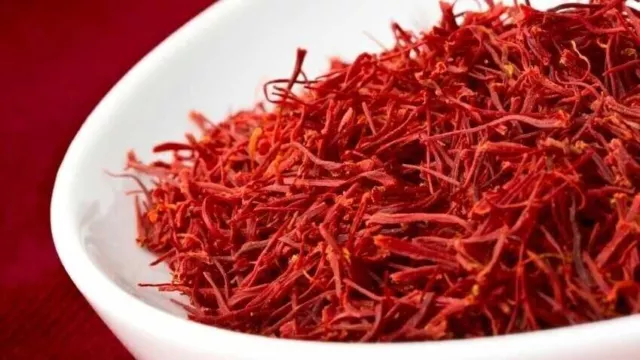 5 grams Pure Premium Quality Saffron Threads Highest Grade All Red 100% Fresh 2