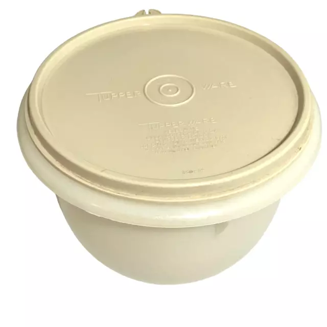 Vintage Tupperware Container W Snap Lid Cream Made in Australia Model 270-2