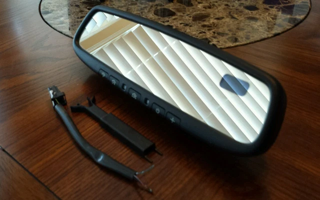 GENTEX 453 Auto Dimming Mirror With Homelink & Hidden Compass (Great Condition)