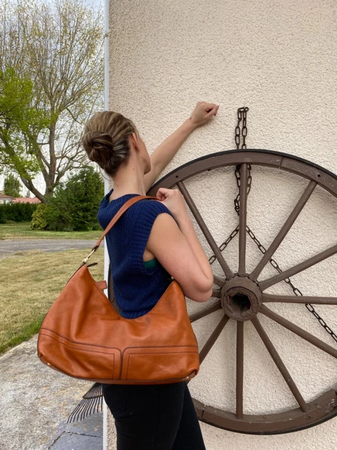 Grand sac à main LANCEL Cuir noir - Porté main ou épaule 2