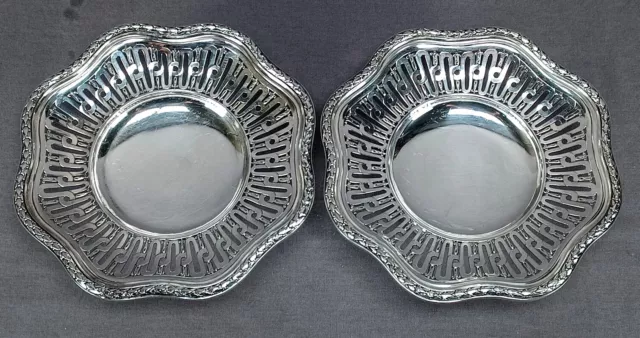 Pair of Andre Aucoc Paris French 950 Silver Reticulated Cake Stands C.1887-1911
