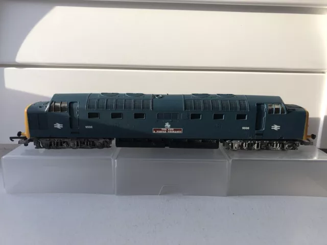 Lima BR Class 55 The Fife & Forfar Yeomanry Engine Model Railway OO Gauge