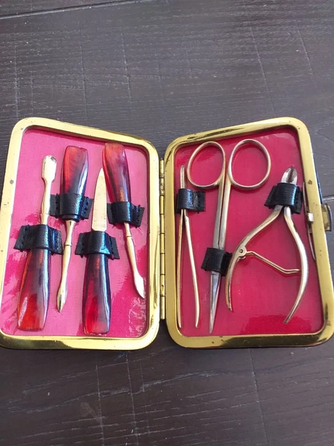Ancien set De Manucure