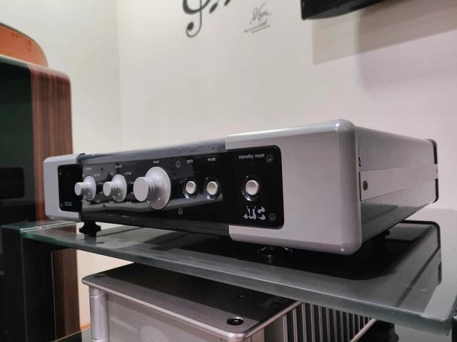 MARANTZ MODEL 3300 Stéréo Contrôle Amplificateur (Préamplificateur) Usé EUR 1.065,13 - FR