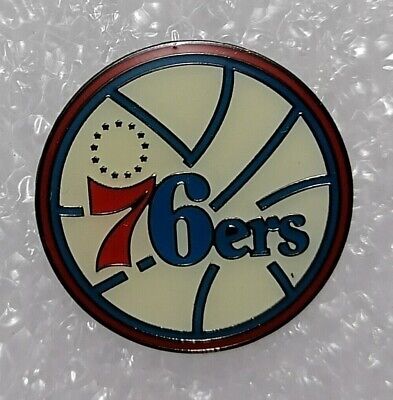 NBA  76ers Philadelphia  - Vintage Spilla-Pin-Badge in metallo smaltato anni 90