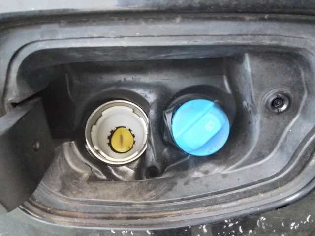 ADBLUE TANK FORD RANGER MK3 FL 2016 TO 2022 WILDTRAK ECOBLUE 4 Cyl 16v ...