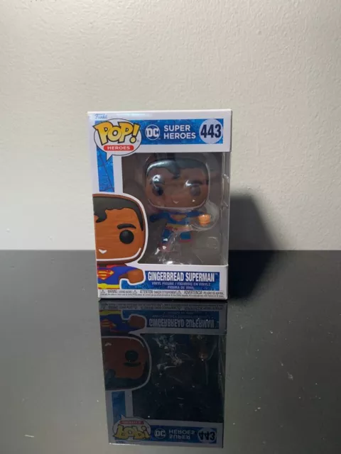 Funko POP! Gingerbread Superman #443 - Heroes: DC Holiday