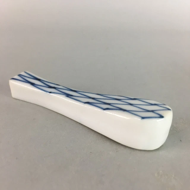 Japanese Porcelain Chopstick Rest Holder Vtg Hashioki Sometsuke Rice Scoop CR151