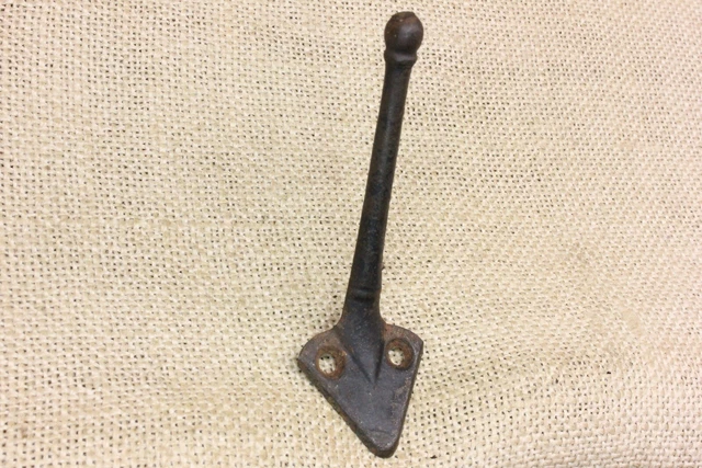Old Coat Single Hook Heart School Farmhouse Rustic Cast Iron 4” Vintage 1850’s 2