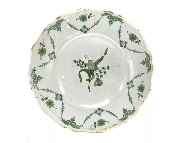 Assiette en faience La Rochelle 18eme décor floral vert