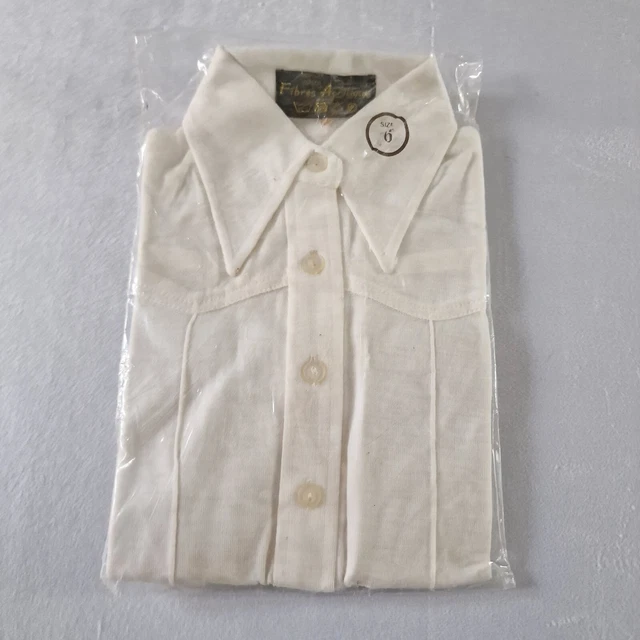 Vintage Girls Dagger Collar Shirt -5-6 Yrs- Red Acrylic Deadstock 70s KB06