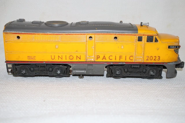 O27 Gauge Lionel 2023 Union Pacific Powered Diesel Locomotive