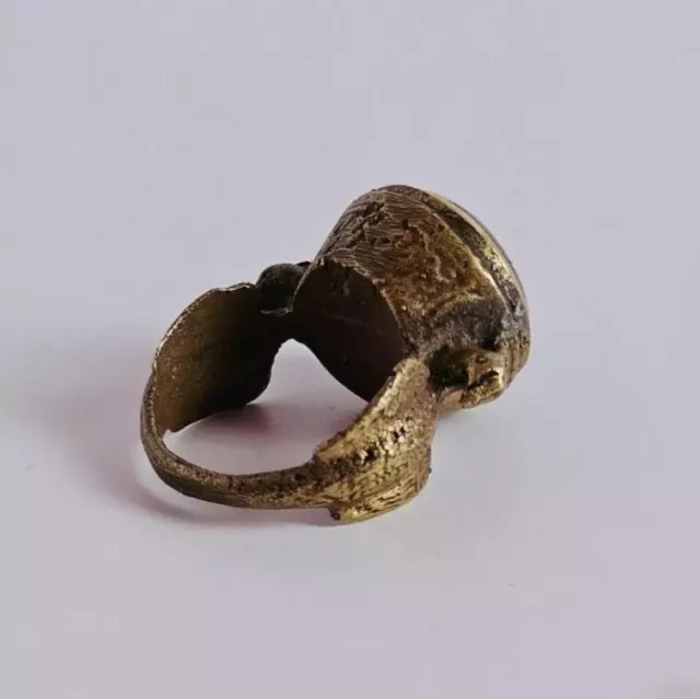 Antique Black Intaglio Bee Egyptian Engraved Bronze Signet Roman Style Ring 2