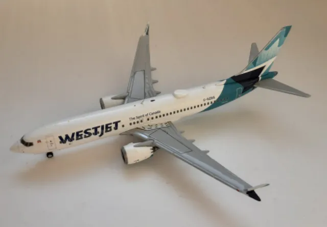 Geminijets West Jet 737-8 1:400