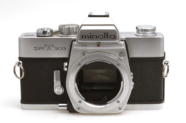Minolta SLR Kamera SRT303 Gehäuse / Body silber #315724 - defekt -