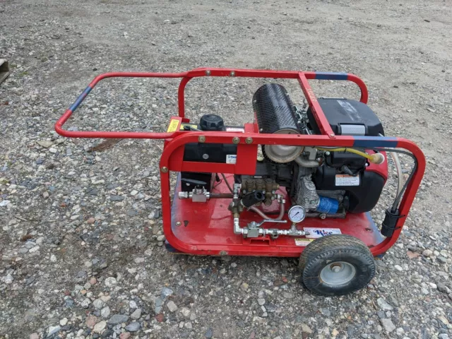 Rice TRH-10 Hydrostatic Test Pump 20 HP Honda 5000 PSI 4.5 GPM Runs Great! Rice TRH-10 Hydrostatic Test Pump 20 HP Honda 5000 PSI 4.5 GPM Runs Great!