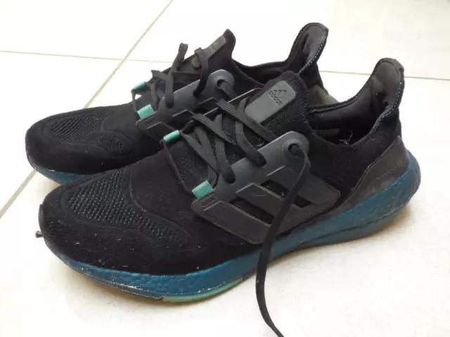 Adidas Ultra Boost 22, core black mint rush running gym trainers shoes, UK 8.5