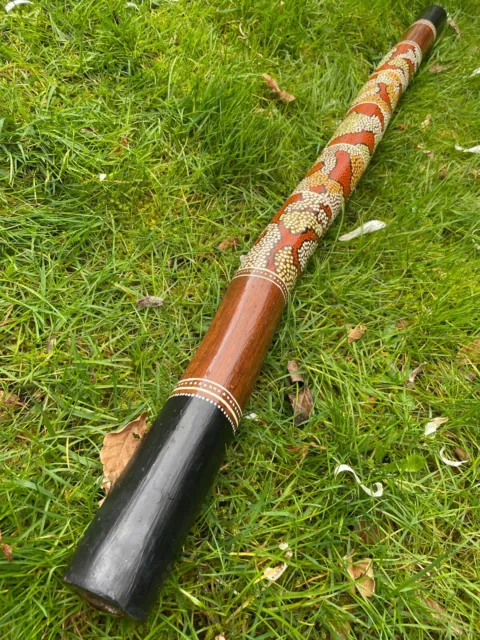 Dot Painted Termite Chewed Eucalyptus Mago Style Didgeridoo in Key of E_Fab