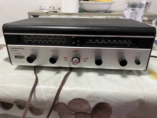lafayette ricevitore pf-300  AM/FM RICEVITORE SCANNER