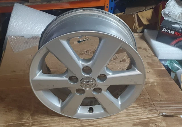 TOYOTA GENUINE 16& Inch Alloy Wheel Rim 5 Stud EUR 74,62 - PicClick FR