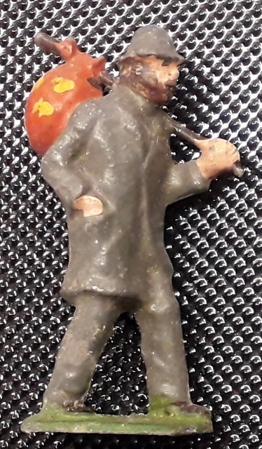 Figurines BF - SERIE PERSONNAGES DE LA FERME JOURNALIER Taille 57 mm Plomb creux