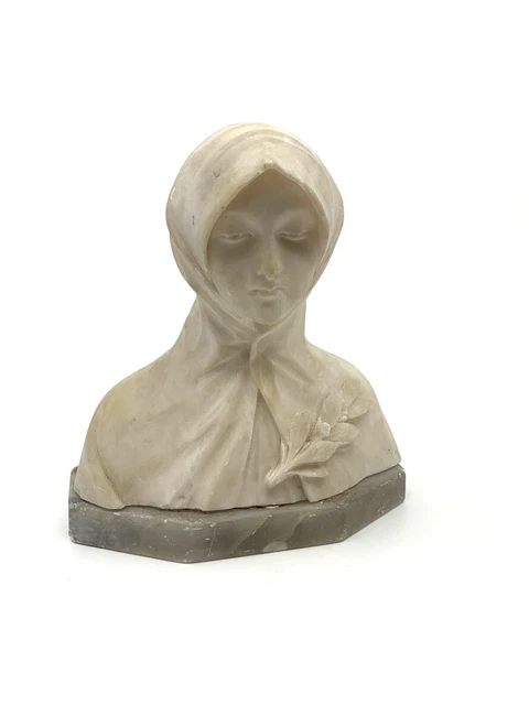 Buste de femme en marbre sculpté fin XIXeme siecle  art nouveau albatre