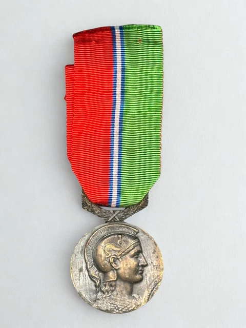 Médaille Syndicale - Mineurs De Montceau-les-Mines - Insigne Original Français