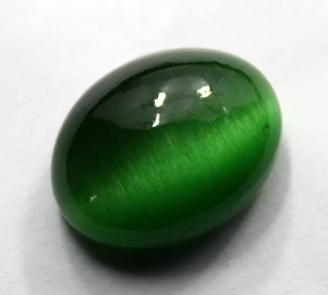 49 Cts Natural Light Green Cats Eye Cabochon Shape Excellent Gemstone