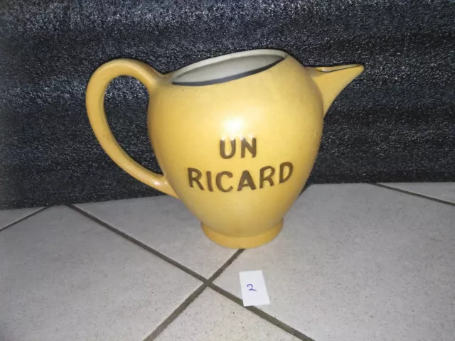 Pichet jug UN ricard grès céramique rond 1L anisette n2