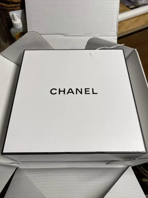 11 AUTHENTIC CHANEL White Blank Greeting Cards ALL I WANT IS” New Lot  Set $19.99 - PicClick