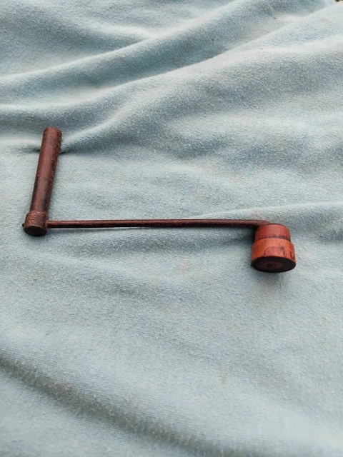 Lot De 2 Clés En Fer Pour Remontoir D'horloge Pendule, Carré 5 Mm, Occasion
