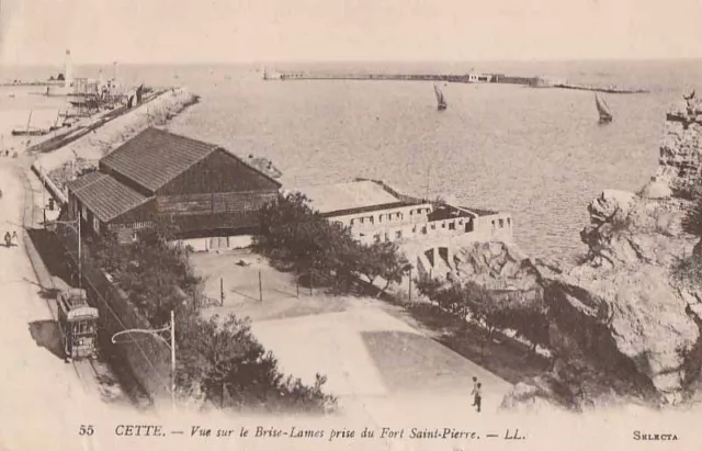 Old Postcard View of the Breakwater taken from Fort Saint-Pierre Sète