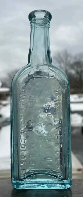 Vintage F.A. RICHTER & CO. INC. ANCHOR EMBOSSED MEDICINE BOTTLE - NEW YORK As Is