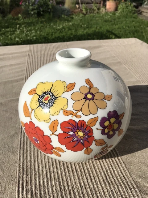 Vase Boule Art Deco En Porcelaine De Limoges