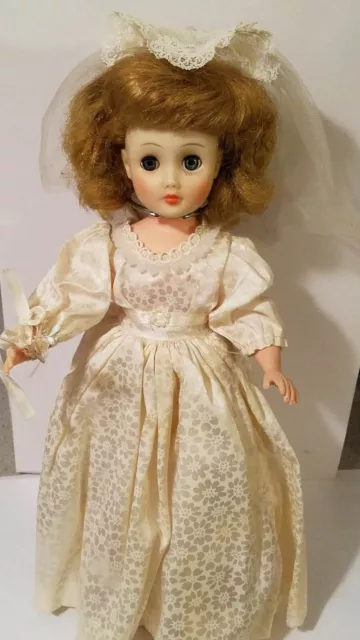 Vintage Horsman Cindy jand Bride