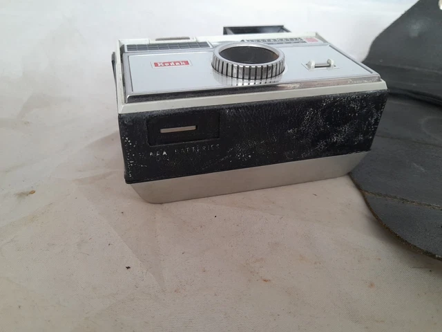 Appareil Photo Vintage Kodak Instamatic 100 Avec étui Cuir Noir - Années 60