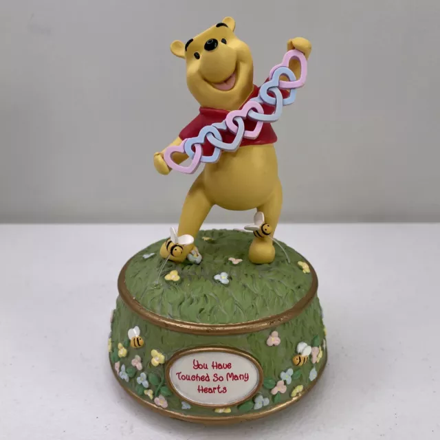 Winnie the Pooh Precious Moments Disney Showcase Musical Figurine HTF