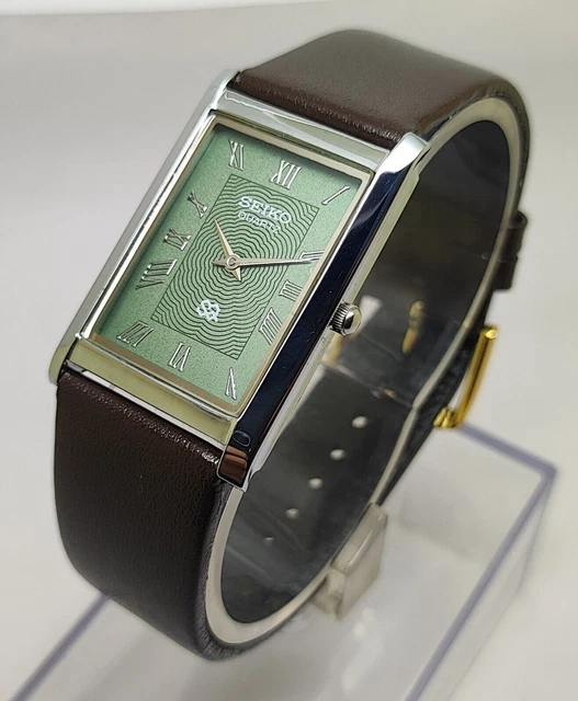 SEIKO QUARTZ SUPER Slim Men Steel Wrist Watch Japan Made Roman