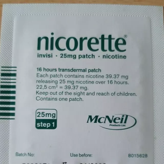 Nicorette Invisi 25 mg Patch - 42 x Schritt 1 lose Patches