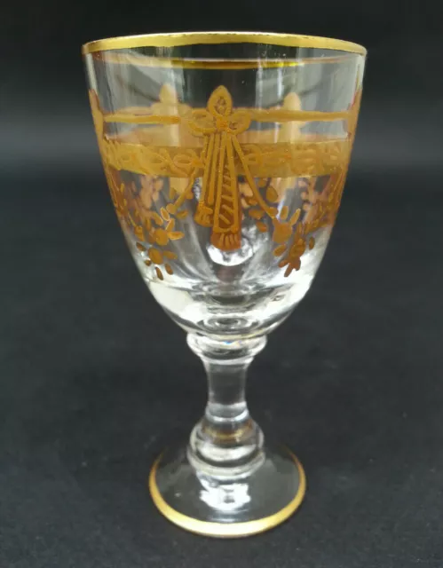 Sublime VERRE A LIQUEUR XIXe en CRISTAL BACCARAT ? SAINT LOUIS ? avec dorure