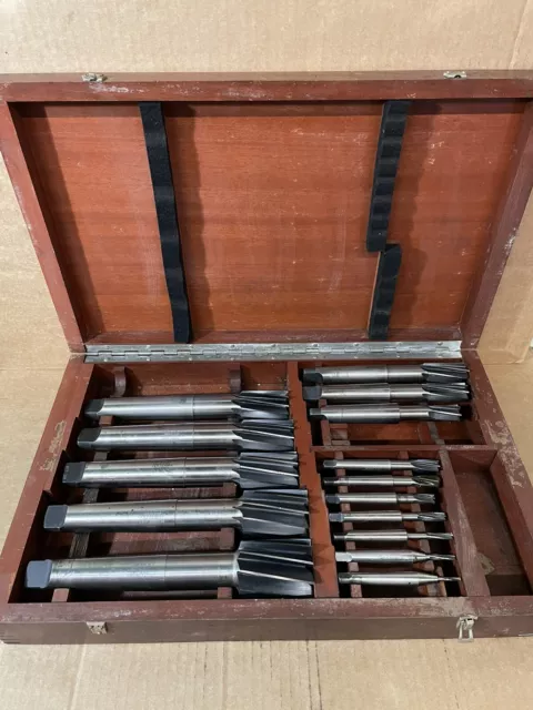 PRATT & WHITNEY / JIG BORE REAMER SET 1/8 to 2"  / MT SHANK