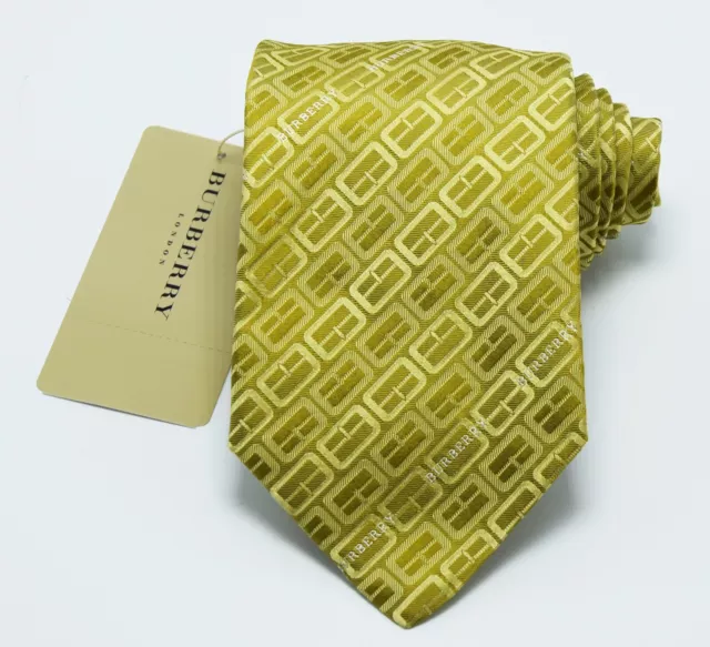 NEW Burberry TROMBONE Mans 100% Silk Tie Authentic Italy Made 3.5" 0350227 NEW Burberry TROMBONE Mans 100% Silk Tie Authentic Italy Made 3.5" 0350227