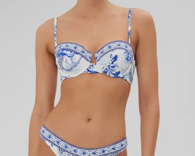$229 Camilla Women White Heart of a Dragon Underwire Bikini Top Swimwear Size XL