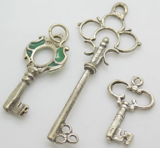 Vintage IN Argento Massiccio Italiano Mano Chiave Miniature Collezione Marchiato