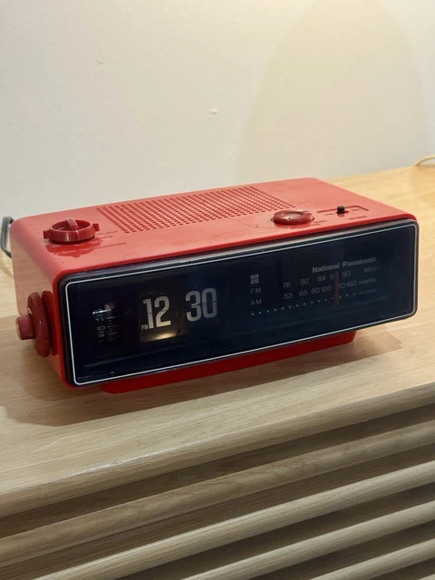 National Panasonic ラジオ付パタパタ時計 赤 RC-6030 National