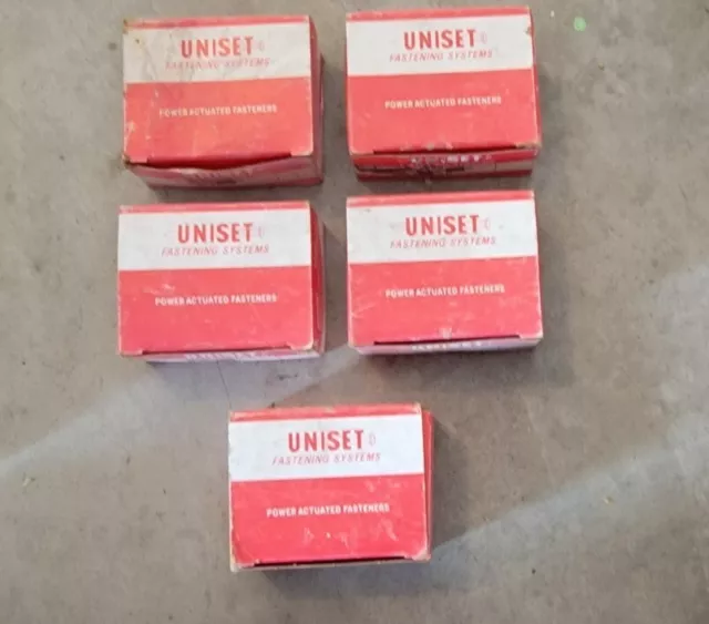 LOT OF 7 BOX'S OF 100 Ramset Type Uniset 3/4" And 1" Drive Pins 700 Count